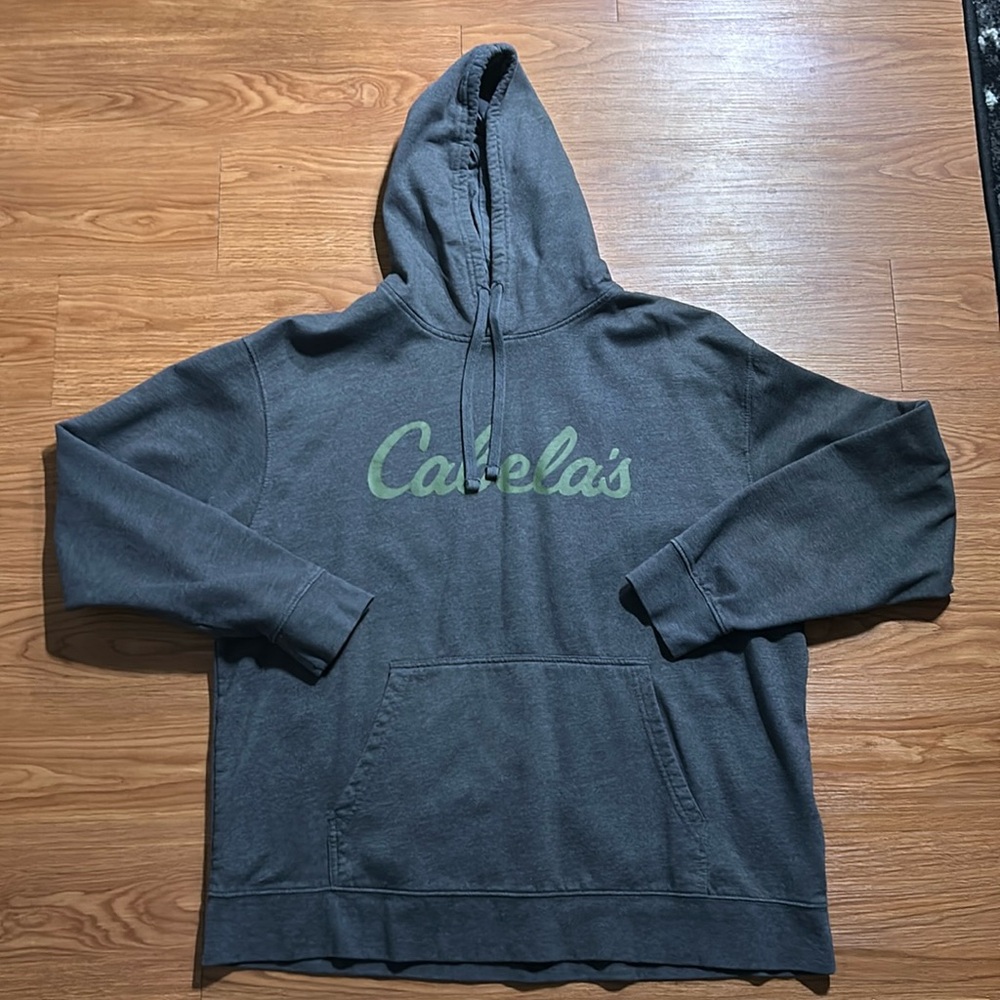 Cabellas men’s hoodie